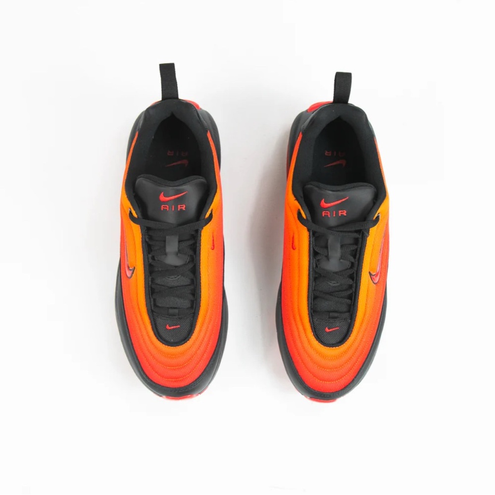 Nike Men's Fiery Black and Orange Sneakers